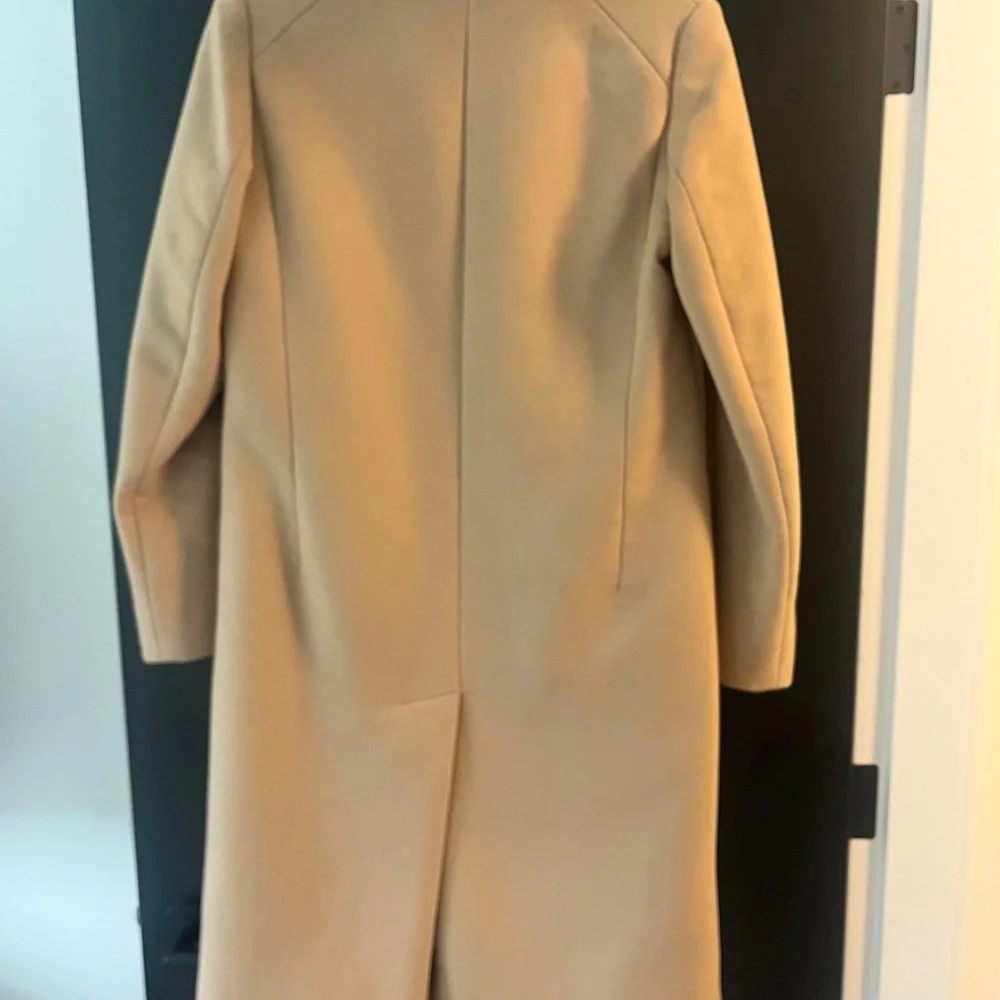 Wilfred Tan Long Coat - Picture 4 of 8